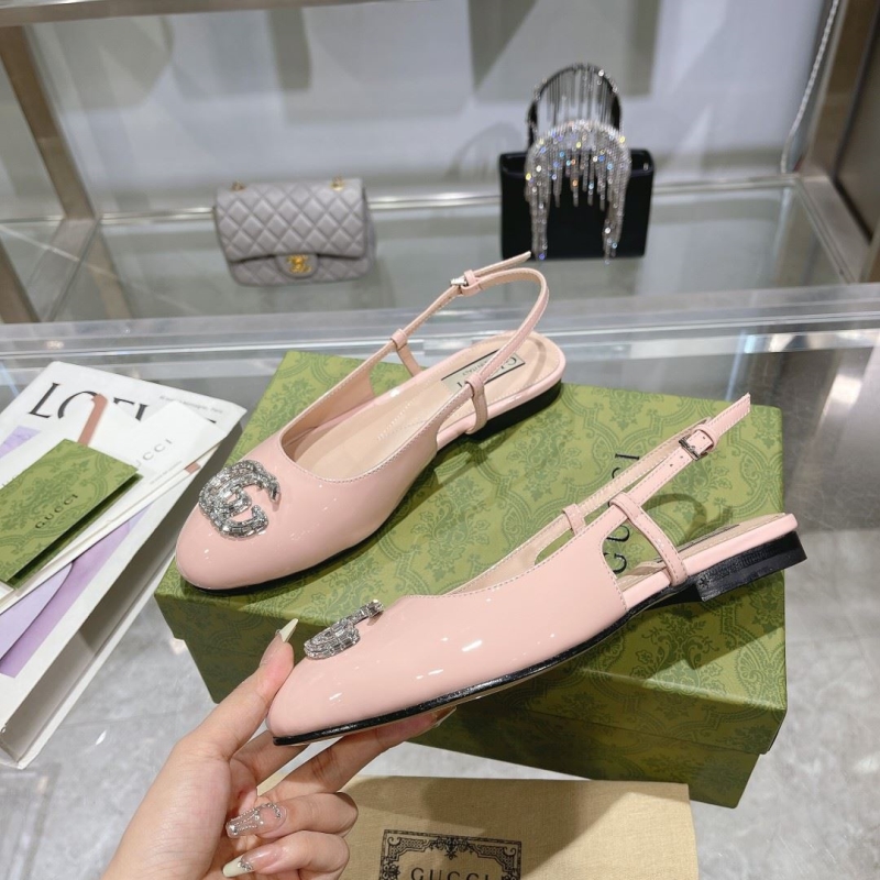 Gucci Flat Shoes